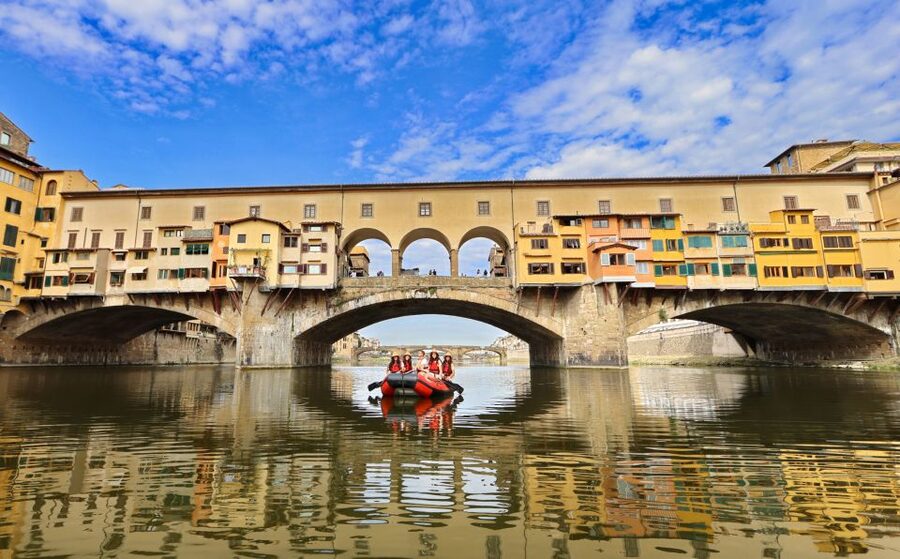 Florence: Pontevecchio Bridge and City Sights Rafting Cruise - Florence on the Arno: Why This Raft Ride Feels Different
