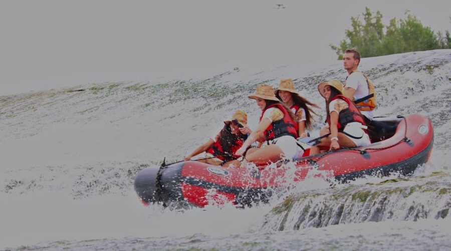 Florence: Pontevecchio Bridge and City Sights Rafting Cruise - Meeting Point at San Niccolò Tower: How to Find the Rafts Fast