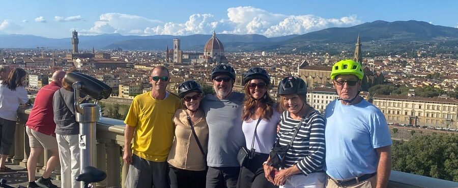 Florence Premium E-Bike Tour + Photo Shoot and Tastings - Why this Florence e-bike feels premium in real life