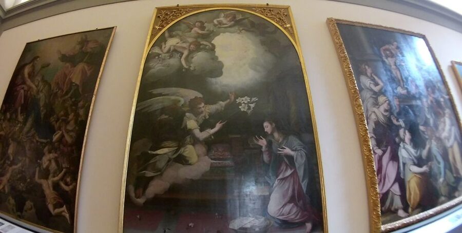Florence: Private Accademia Gallery Tour - Music Instruments Collection: Stradivari violins and the first piano