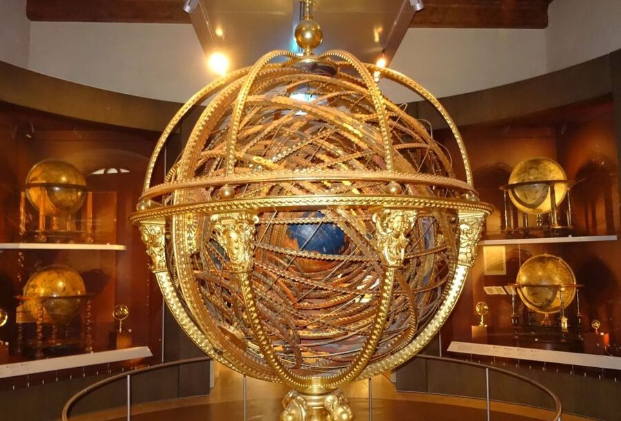 Florence: Private Astronomical Tour of the Museo Galileo - The instrument wall: telescopes, astrolabes, globes, and big-name timekeepers