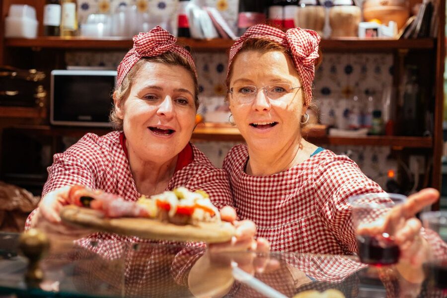 Florence: Private Food Tour – 10 Tastings with Locals - The 10 tastings plan, from savory bites to sweet finishes
