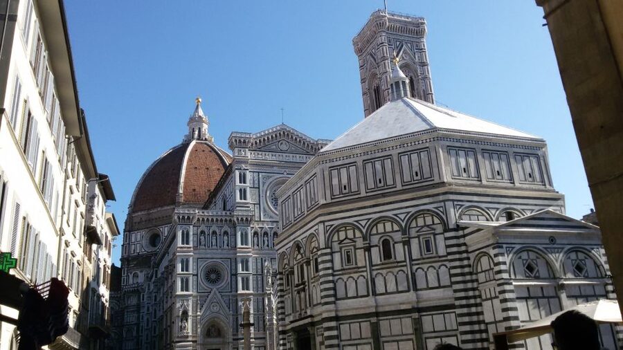 Florence: Renaissance City Walking Tour - The Vasari Corridor exterior path to Ponte Vecchio