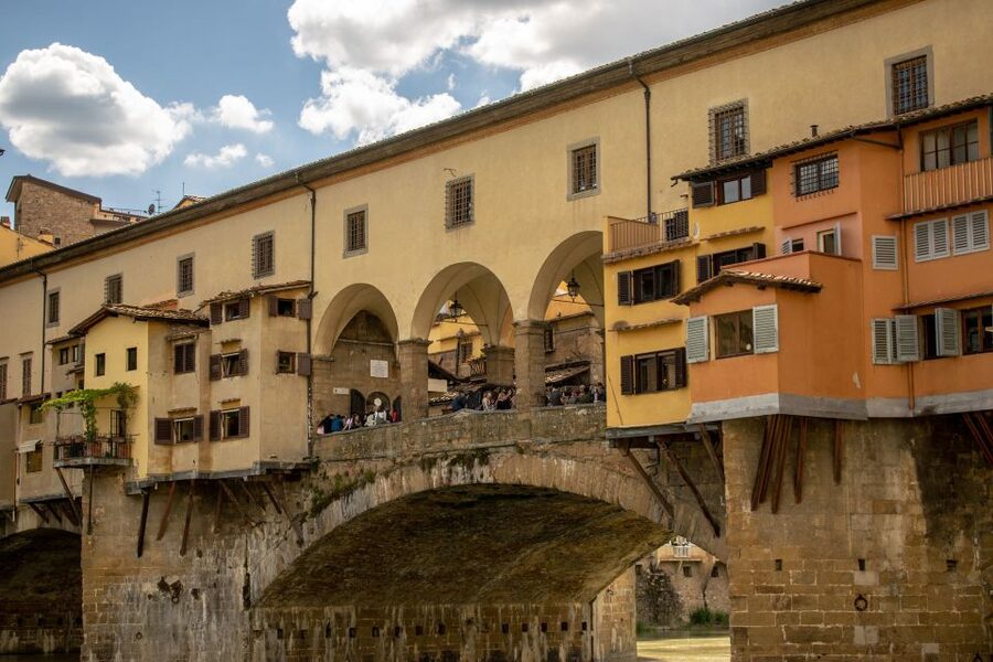 Florence: Renaissance City Walking Tour - Oltrarno artisan streets, S. Frediano, and Santo Spirito