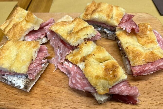 Florence’s Ultimate Food Tour: Full Tuscan Meal by Do Eat Better - Wine details: what to expect and how to plan your evening