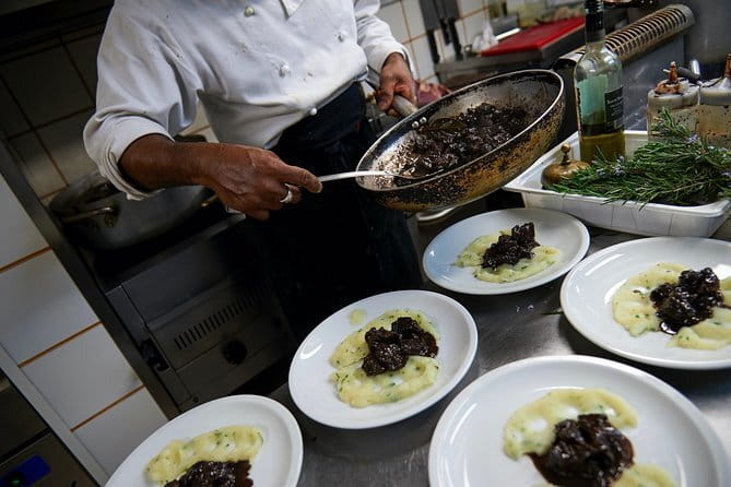 Florence’s Ultimate Food Tour: Full Tuscan Meal by Do Eat Better - Guides and the kind of storytelling you’ll actually enjoy