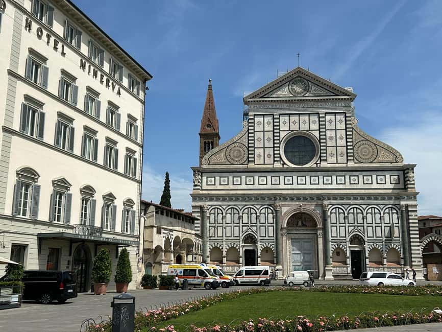 Florence: Santa Maria Novella Private Tour - Inside Santa Maria Novella: how the guide helps you read the art
