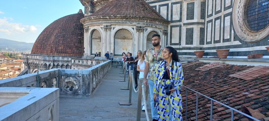 Florence: Skip-the-Line Duomo Guided Tour and Rooftop Dome - The cupola viewing platform: the panoramic Florence moment you came for