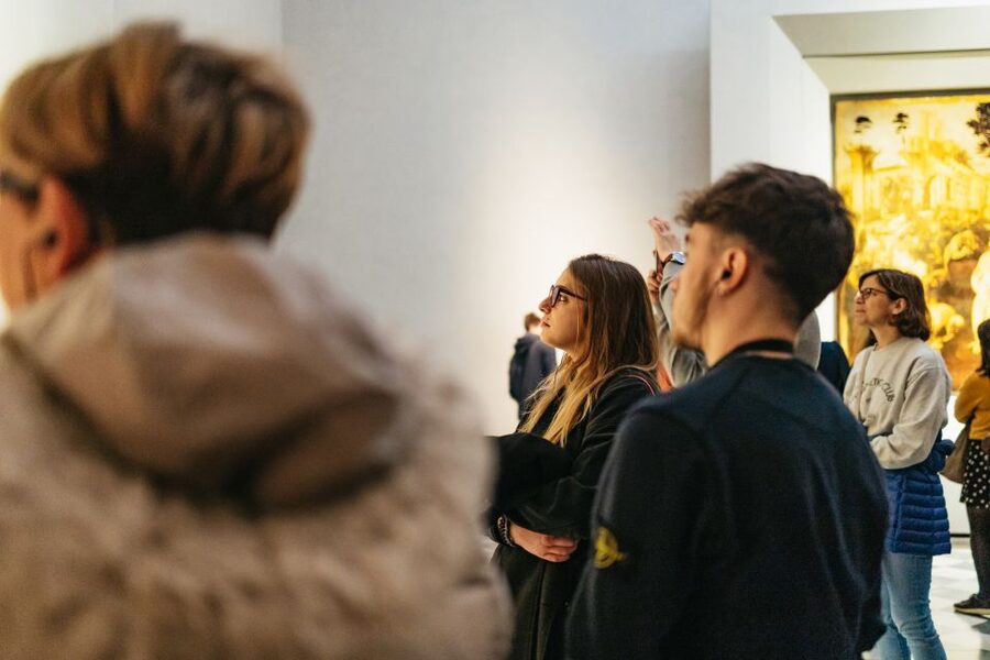 Florence: Skip-the-Line Uffizi Small Group Tour - Why the Uffizi story starts before you even see the paintings
