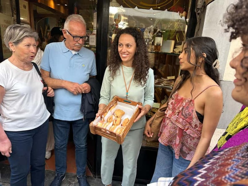 Florence: Street Food Tour with Wine & Local Guide - Key highlights to look for