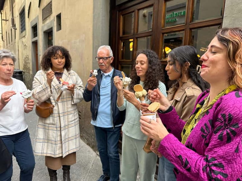 Florence: Street Food Tour with Wine & Local Guide - Duomo area at walking speed: monuments you can actually place
