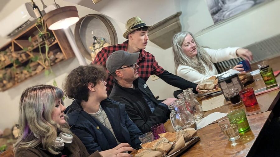 Florence: Street Food Walking Tour with Wine - The 2.5-Hour Walking Route: From San Lorenzo Market to Ponte Vecchio
