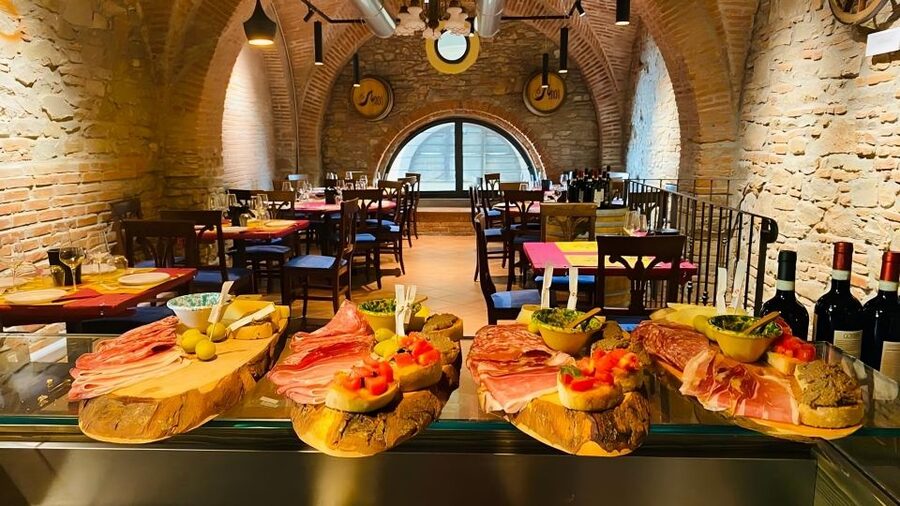 Florence: Taste of Tuscany Wine and Local Food Tour - Where This Florence Wine Tasting Shines in One Hour