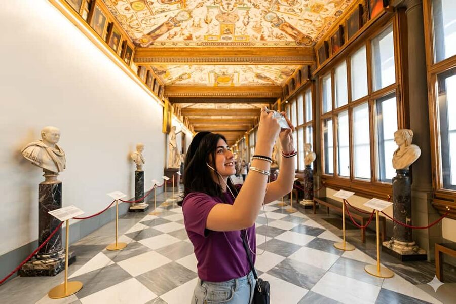 Florence: Timed Entry to Uffizi with Optional Audio Guide - Skip-the-Line Entry: What Happens After You Arrive