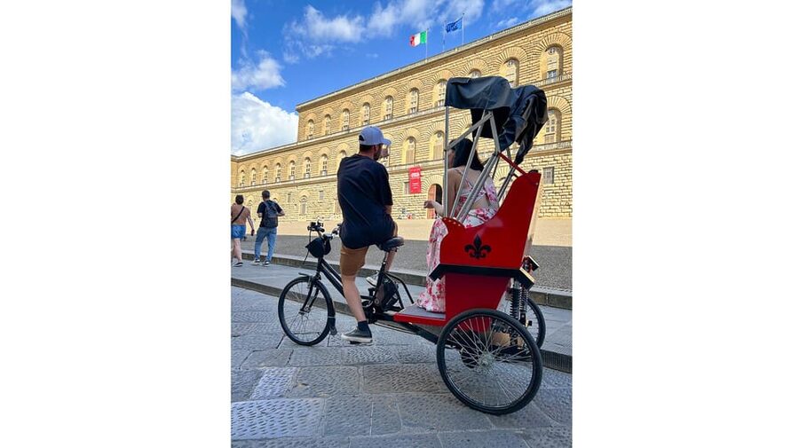 Florence: Tour of Florence by rickshaw - Santa Maria Novella Pharmacy and the Leather School Stop