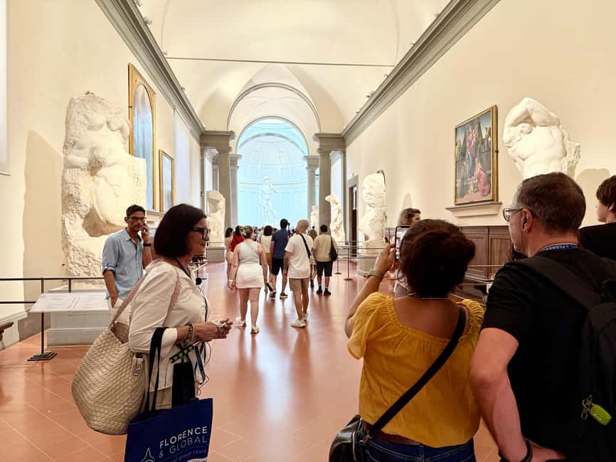 Florence: Uffizi & Accademia Small Group Walking Tour - Key Things You’ll Notice on This Florence Art Walk