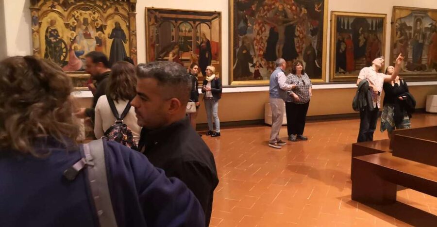 Florence: Uffizi Gallery and Accademia Guided Tour - Accessibility and physical comfort you should plan for