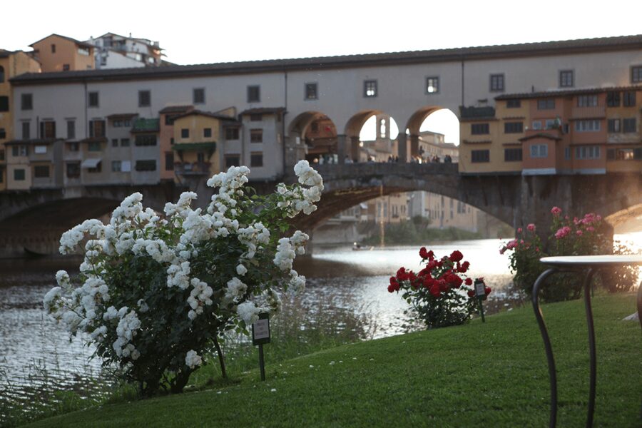 Florence Uffizi Gallery & Medici Vasari Corridor Guided Tour - Uffizi Gallery in 1.5 hours: highlights, not everything