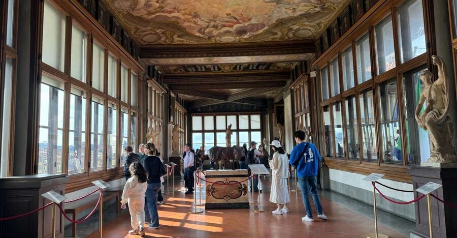 Florence: Uffizi Gallery Priority Access & Small Group Tour - What you can do after the tour ends