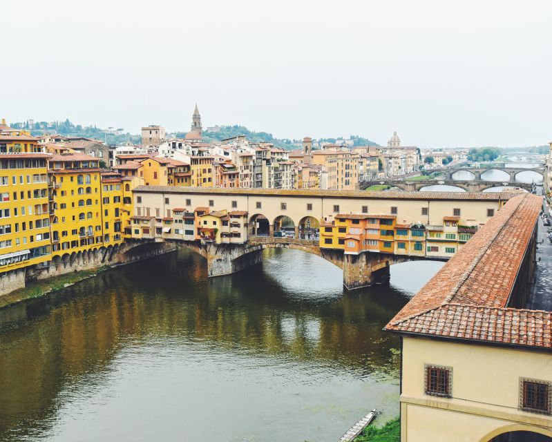 Florence: Uffizi Gallery Small-Group Guided Tour with Ticket - More than paintings: sculptures and tapestries you’ll actually notice