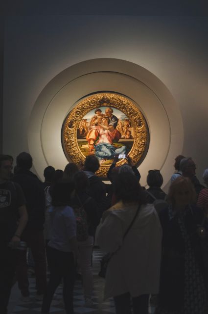 Florence: Uffizi Gallery Small-Group Guided Tour with Ticket - Languages and headsets: practical comfort for a big museum day