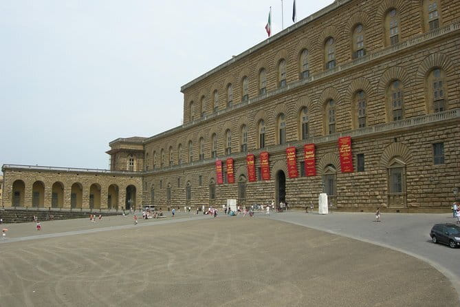 Florence: Uffizi Highlights, In-Depth Masterclass or Private Tour - Using Your Time After the Tour Ends