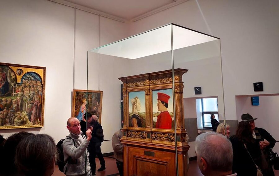 Florence: Uffizi Skip-the-Line Guided Tour - Who should book this Spanish Uffizi tour (and who should not)