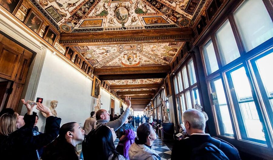 Florence: Uffizi Skip-the-Line Guided Tour - Should you book this Uffizi skip-the-line guided tour in Spanish?