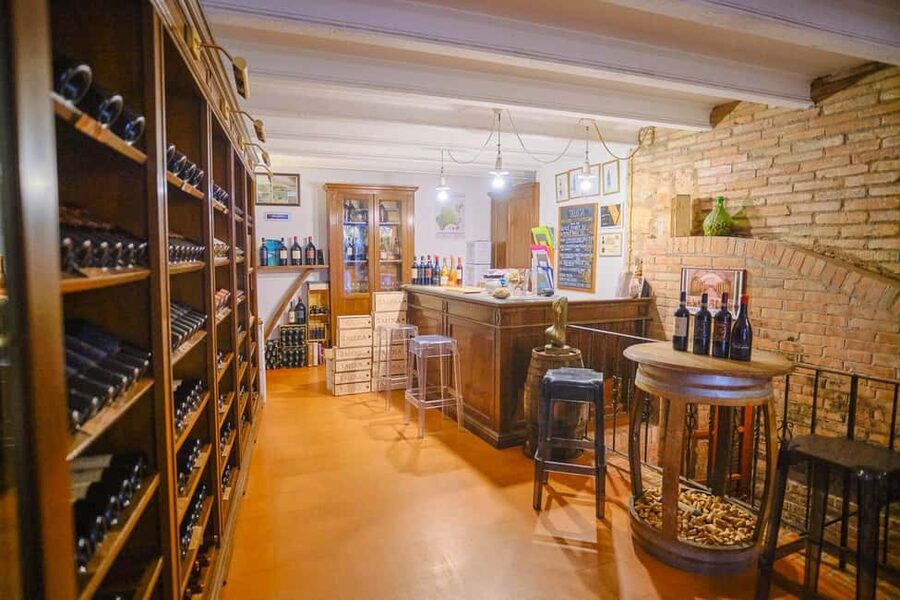 Florence: Val d'Orcia Private Chauffeur-Driven Tour - Montalcino’s cobblestones and Brunello vibe