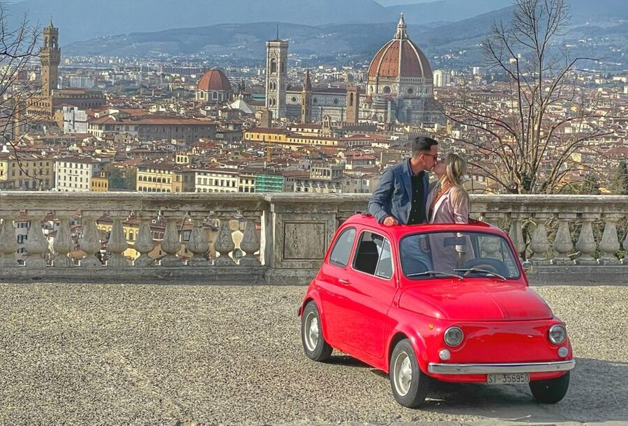 Florence: Vintage Fiat 500 Tour with Wine Tasting at Winery - Entering Tuscany by vintage Fiat 500, not by hassle