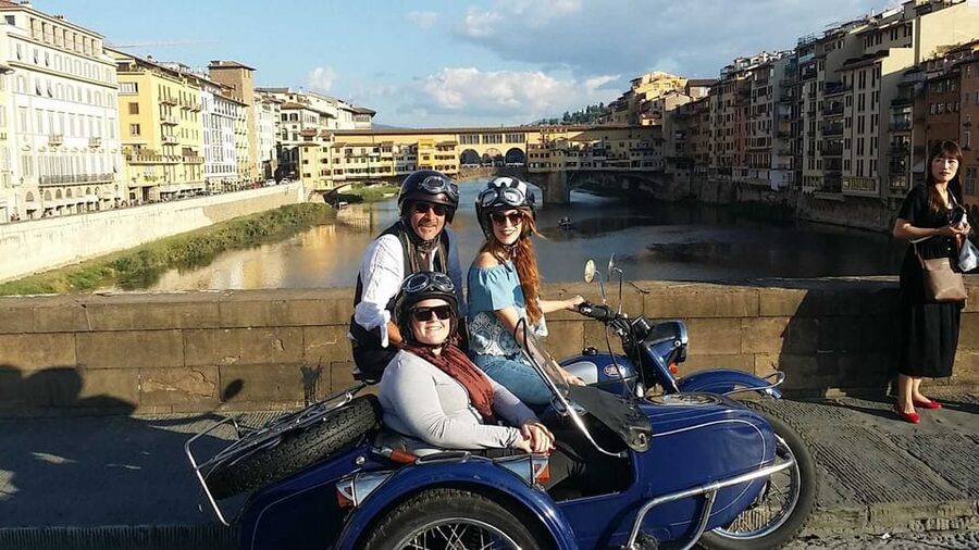 Florence Vintage Motorcycle Sidecar ride - Morning or Sunset - Porte stops in Oltrarno: the city’s edges, explained