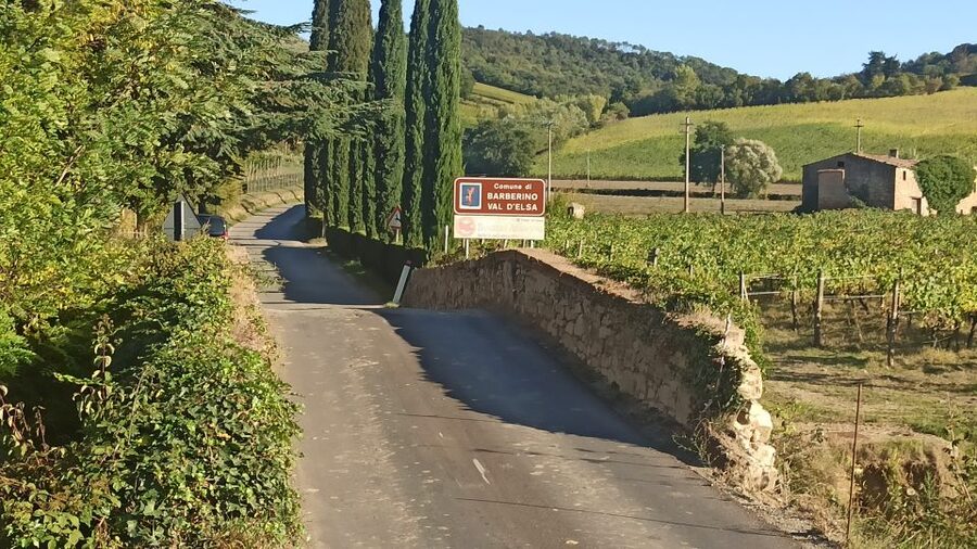 Florence: Volterra & San Gimignano Wine Tour with Lunch - Why this Florence wine day trip works so well