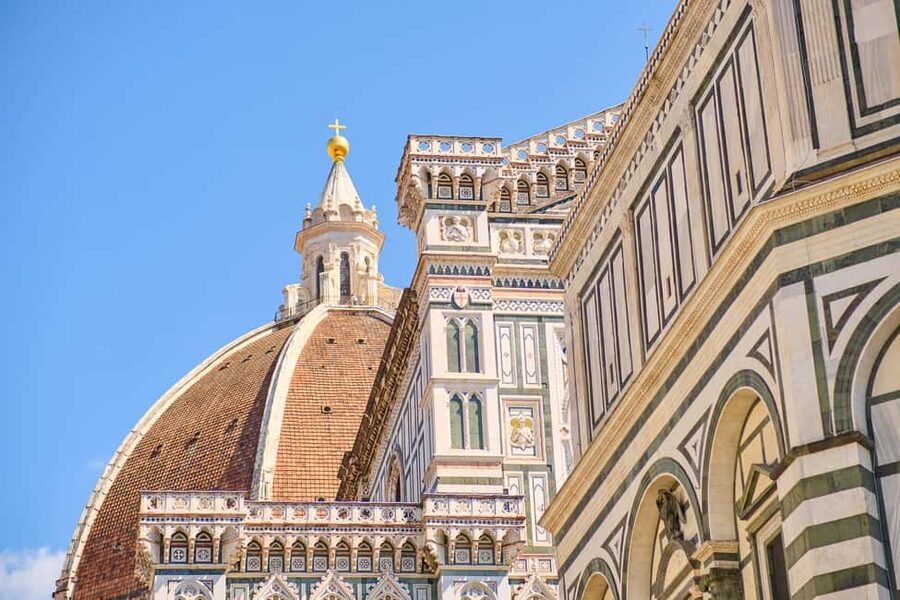 Florence: Walking Tour and Accademia Gallery Tour - Florence on Foot: Dante, Beatrice Legend, and Two Main Squares