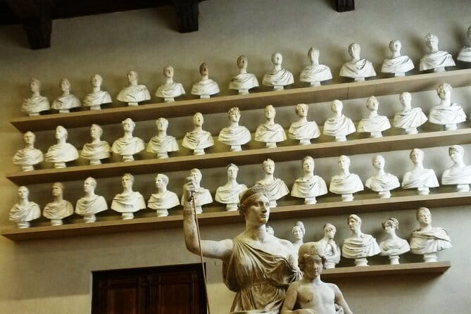 Florence Walking Tour with Accademia, Uffizi & Lunch - What You Get in One Day, and Why It Works