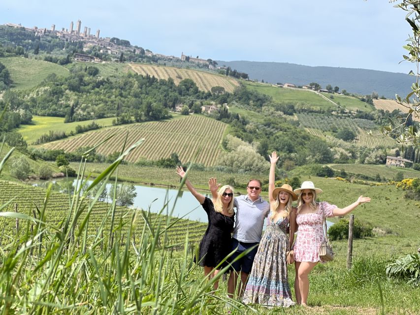 Florence: Wineries, Tastings, Lunch & San Gimignano Day Trip - Small group comfort, languages, and guide style that can make or break your day