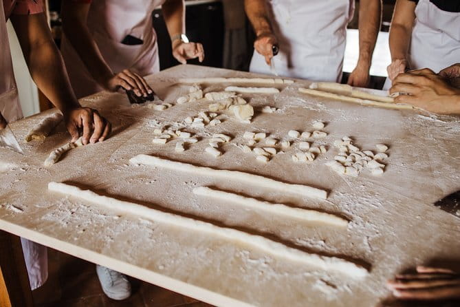 Francy's Pasta & Gnocchi on Top of Florence Hills - First, where you go: Caffè Petrarca to a villa in the hills
