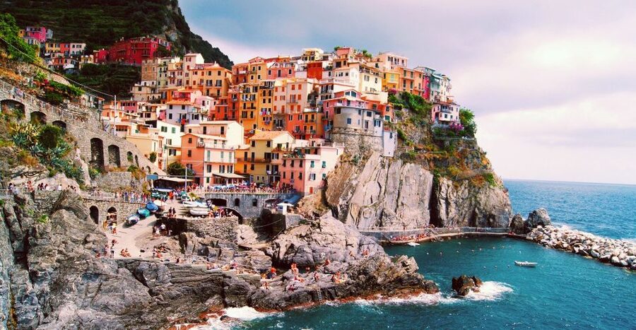 From Florence: Cinque Terre guided tour with Lucca - Lucca: swapping coastal drama for a calmer town pace