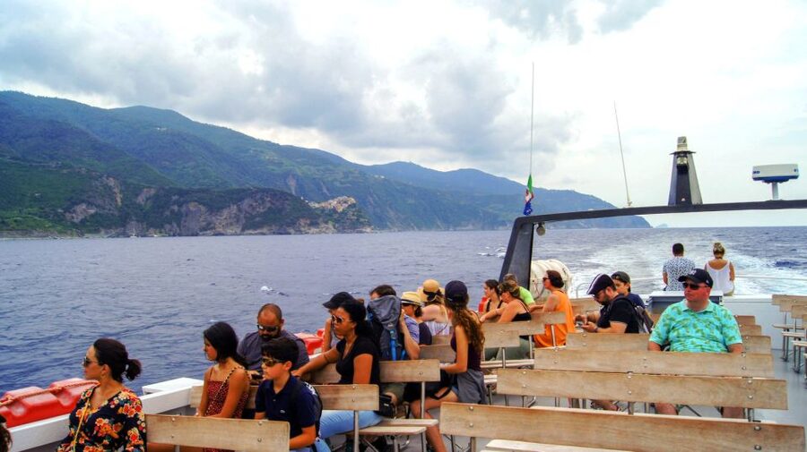 From Florence: Full-Day Private Cinque Terre Tour with Pisa - Ferry to Vernazza: the 15-minute coast break