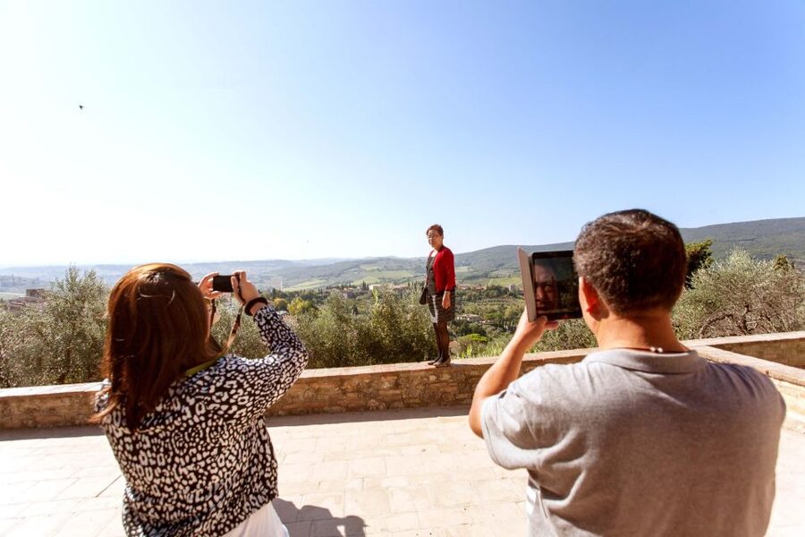 From Florence: San Gimignano, Siena, and Chianti Wine Tour - Tuscan lunch at the winery: truffle lasagne and ribollita you’ll remember