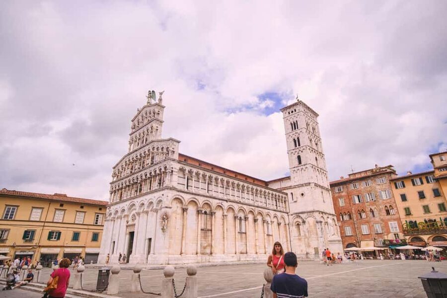 From Montecatini: Pisa & Lucca Day Full Day Tour - Language Options: English, Spanish, French, and the Low-Cost Catch