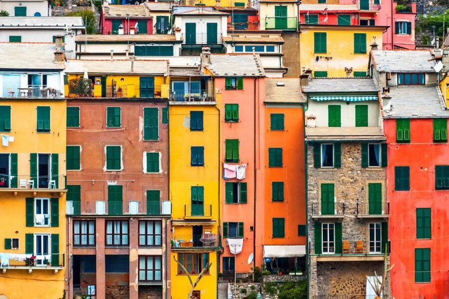 From Pisa: Cinque Terre Small Group Tour - Manarola: pastel alleys and compact photo stops