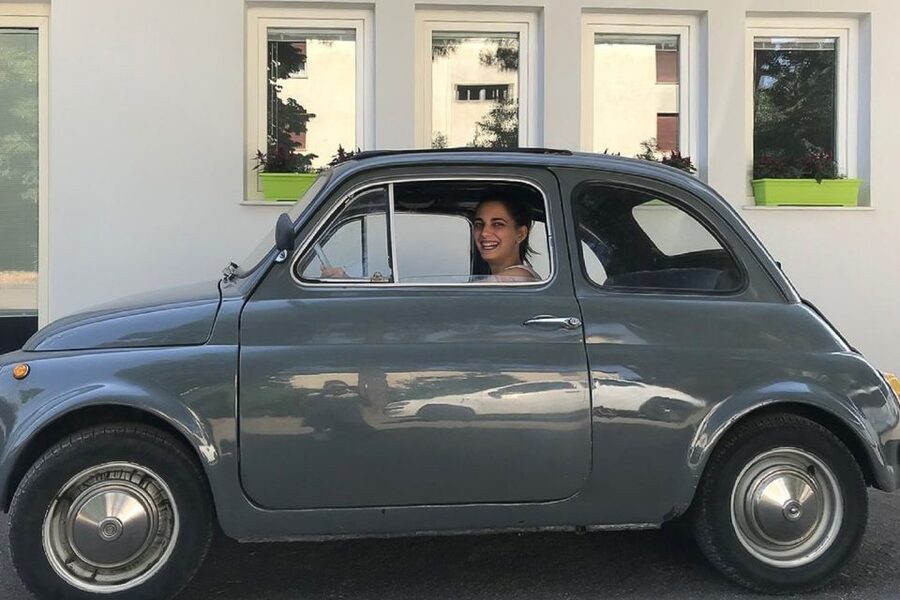 From Siena: Day Tour in a Vintage Fiat 500 with Winery - Winery time in the Chianti countryside: wine tasting plus brunch-style food
