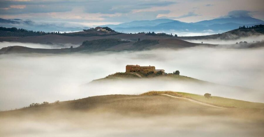 From Siena: Pienza and Montepulciano Small-Group Tour - Montepulciano on foot: Piazza Grande, palaces, and steep-hill views