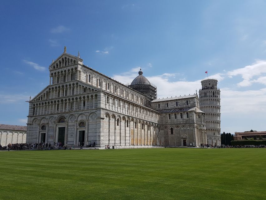 Full-Day Excursion to Siena, San Gimignano & Pisa - From Piazza della Signoria to Tuscany in an A/C minivan