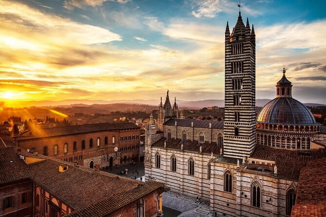 Hot Air Balloon Flight Over Tuscany from Siena - Landing With Sparkling Wine and a Picnic Breakfast You Will Actually Remember