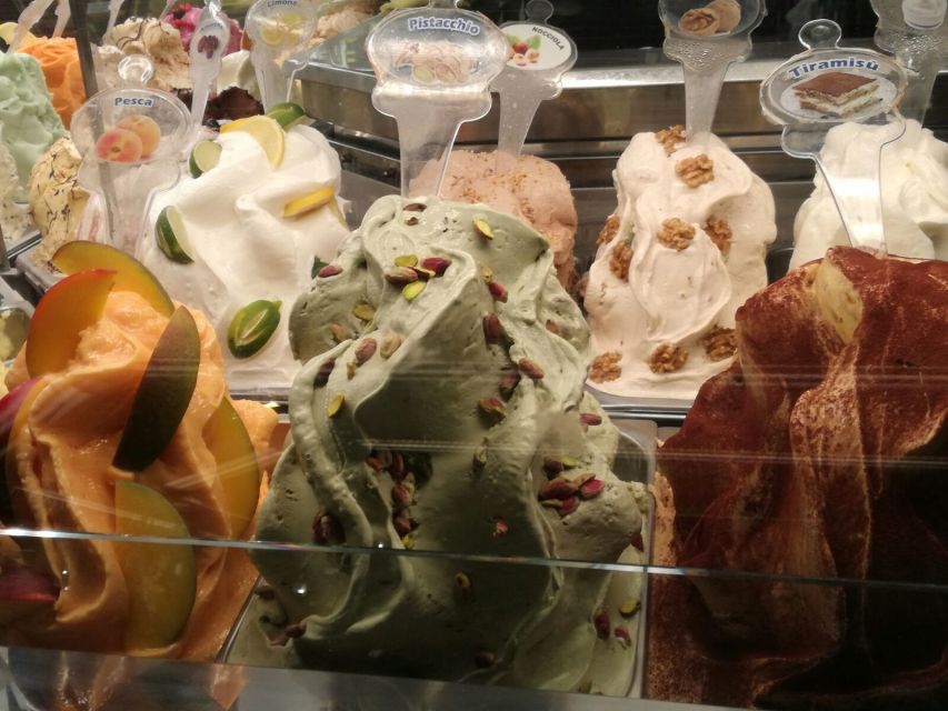 Illuminated Florence Tour for Kids with Gelato & Pizza - Meeting at Piazza di San Giovanni, Where the Tour Starts Clean and Simple