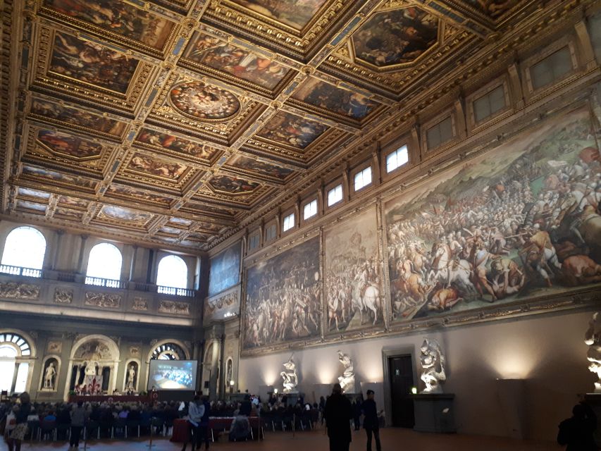 Inferno Tour In Florence - Palazzo Vecchio: Florence’s town hall and the Medici pressure