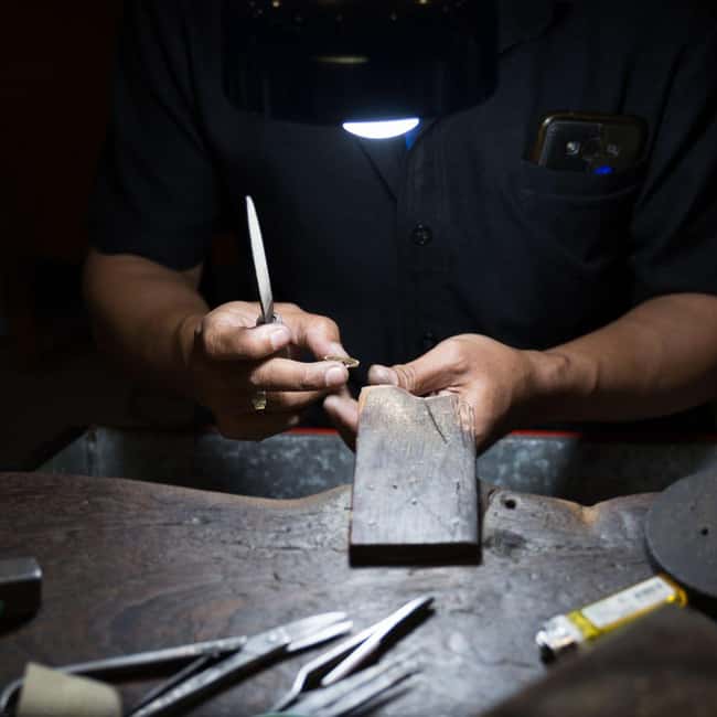 Leather and Passion: A Tour of Florentine Craftsmanship - From modern art to working studios: why this route works