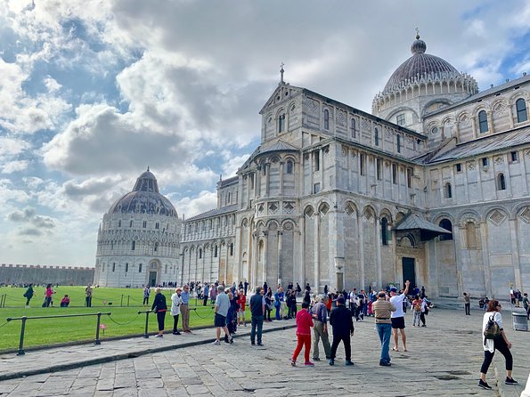 Livorno Shore Excursion: Florence & Pisa with Accademia and Tower - Accademia Gallery upgrade: getting close to David