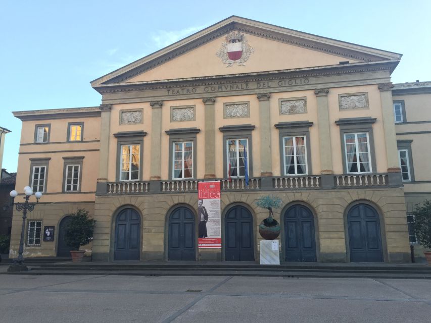 Lucca: Musical Walking Tour with Puccini Museum Visit - Inside Teatro del Giglio, where the guide sets the music mood